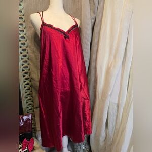 Vinatge Baddie 90s Y2K Red Satin slip Dress Black Lace Adjustable Straps